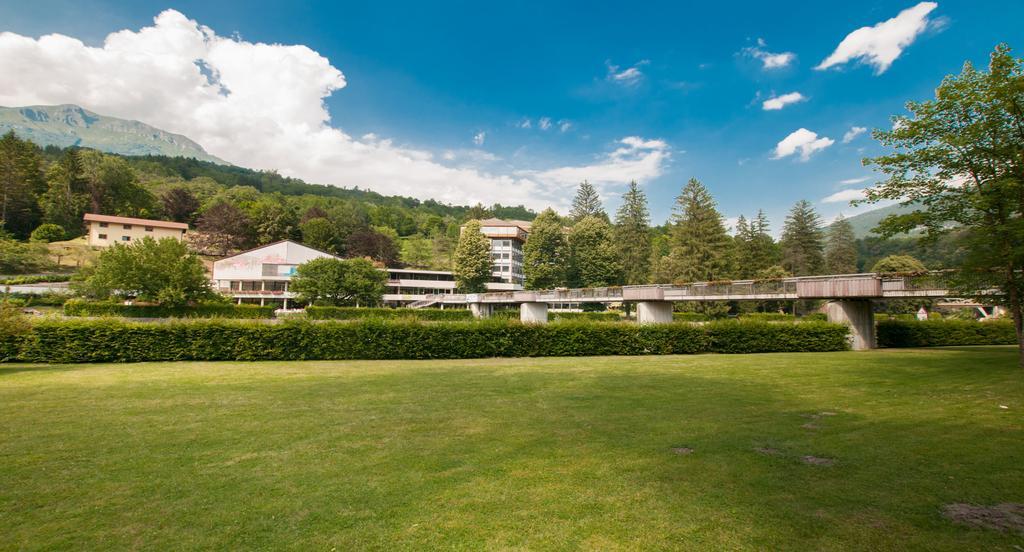 Albergo Sayonara Comano Terme Exterior foto