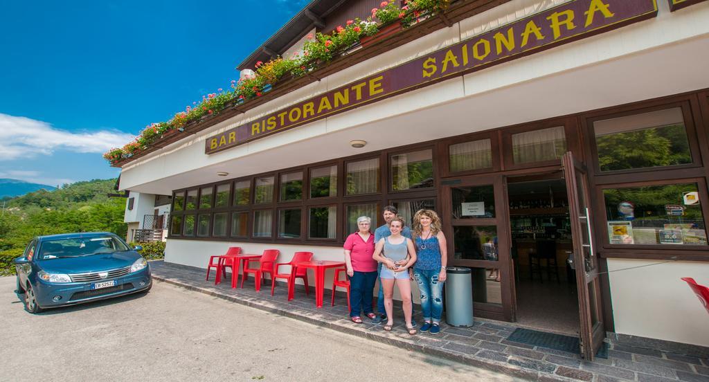 Albergo Sayonara Comano Terme Exterior foto